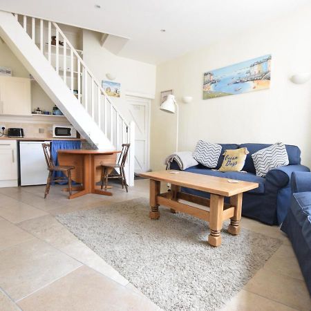 Carolines Cottage Суонидж Экстерьер фото